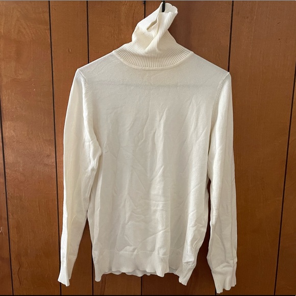 Joseph A White Sweater Sweatshirt Pullover Long Sleeves Tee Top M GUC - Picture 1 of 6
